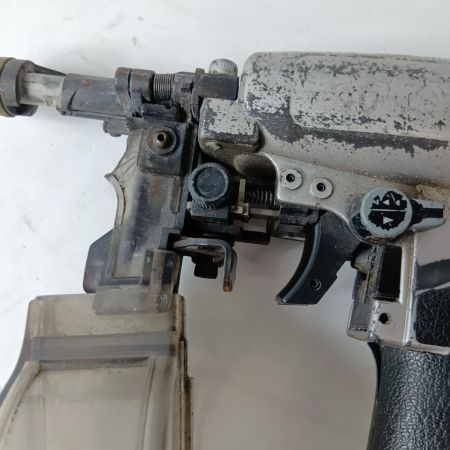 MAKITA マキタ ポケットエア釘打ち AN302P グレー ケース付 常圧