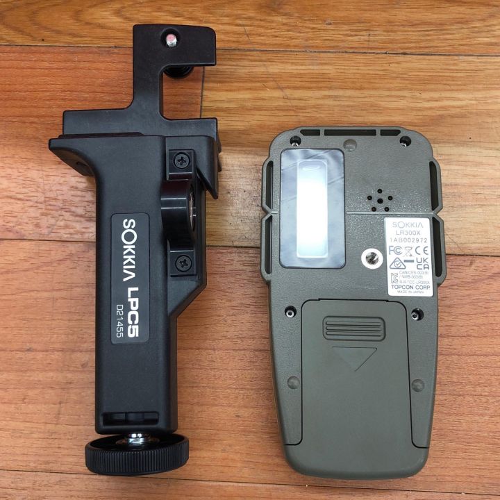 ДД SOKKIA ソキア 自動整準レベルプレーナー 受光器・ケース・三脚付