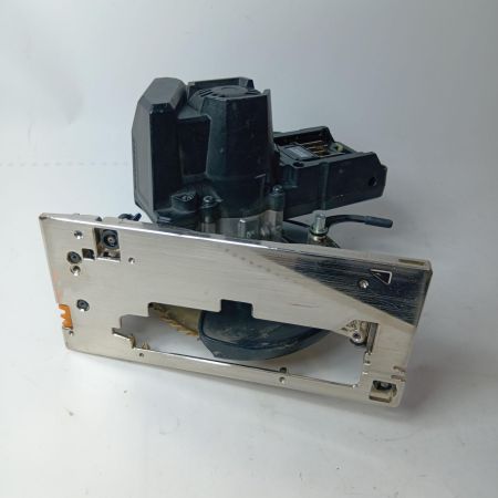 MAKITA マキタ 丸のこ HS001G ブラック バッテリー・充電池1個・ケース付 165mm 40v 