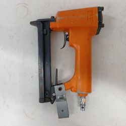MAX マックス エアタッカ TA-35A オレンジ 本体のみ 7mm 常圧 Cランク