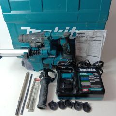MAKITA マキタ 充電式ハンマドリルHR010GRDXV  集じんシステム付き　 HR010GRDXV ブルー バッテリBL4025×2、 Cランク