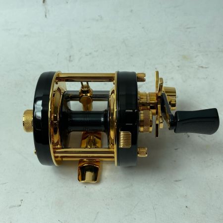 ABU  ベイトリール AMB 5500CDL 100th 木箱・外箱付