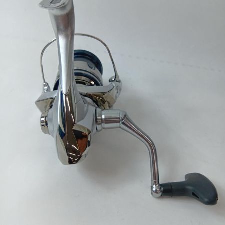 SHIMANO シマノ スピニングリール  04021 19ストラディック 3000MHG 