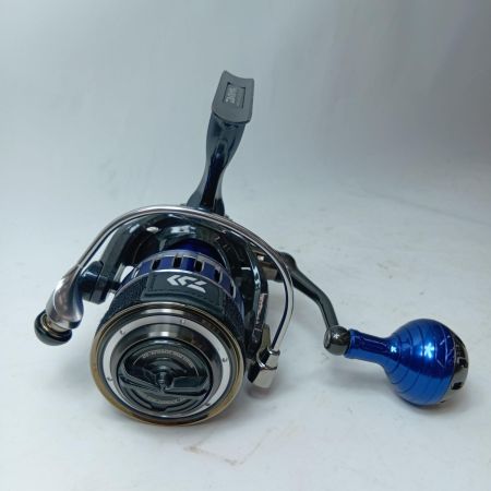 DAIWA ダイワ スピニングリール 15ソルティガ 4000H 059553 リールポーチ付き