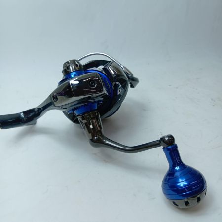 DAIWA ダイワ スピニングリール 15ソルティガ 4000H 059553 リールポーチ付き