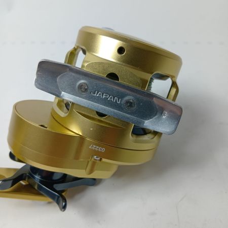 SHIMANO シマノ ベイトリール RH84 03227 14オシアジガーリミテッド 1500HG