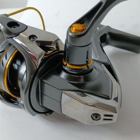 SHIMANO シマノ スピニングリール 21ソアレXR C2500S  044297 箱付