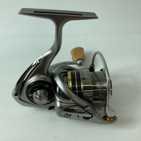 DAIWA ダイワ スピニングリール 12ルビアス 2004H 055971