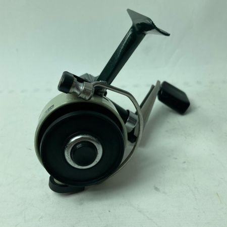 Abu Garcia アブガルシア スピニングリール カーディナル33 替えスプール付