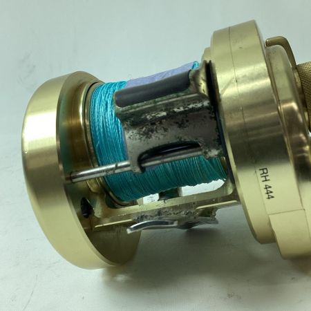 SHIMANO シマノ ベイトリール 01カルカッタコンクエスト 400 RH444 パーツ欠品有