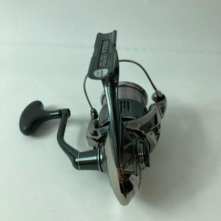 SHIMANO シマノ スピニングリール 22ステラ C3000XG 043924 リールポーチ付