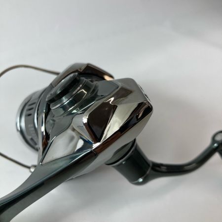 SHIMANO シマノ スピニングリール 22ステラ C2000S 043832 リールポーチ付