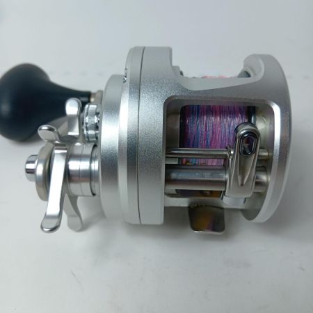 SHIMANO シマノ ベイトリール 03058 13オシアカルカッタ 300HG