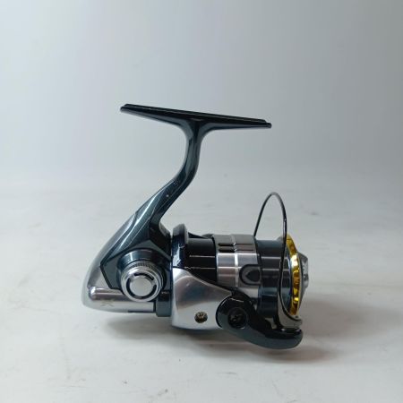 SHIMANO シマノ スピニングリール 12ヴァンキッシュ C2000HGS 02843