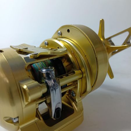 SHIMANO シマノ ベイトリール 18オシアコンクエストCT 200PG カスタムハンドル付 03817