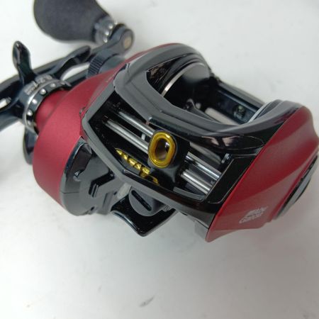 Abu Garcia アブガルシア ベイトリール レボビースト40ロケット