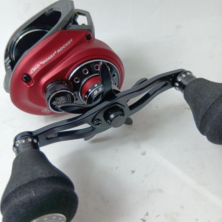 Abu Garcia アブガルシア ベイトリール レボビースト40ロケット