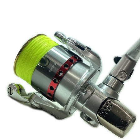 DAIWA ダイワ スピニングリール トーナメントISOZ 2000LB 00055206 リールポーチ付