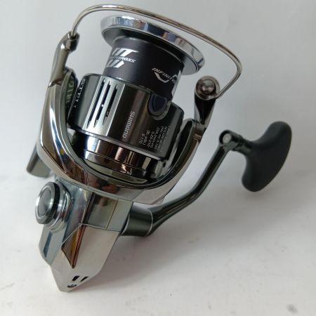 SHIMANO シマノ スピニングリール  043924 22ステラ C3000XG 