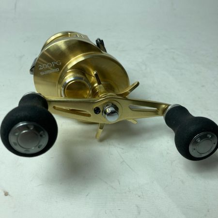 SHIMANO シマノ ベイトリール 15オシアコンクエスト 200PG  RH86 03352 本体のみ