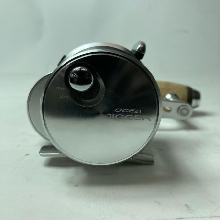 SHIMANO シマノ ベイトリール 17オシアジガー 1500HG ゴメクサスハンドル 03667 本体のみ