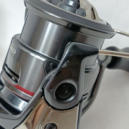 SHIMANO シマノ スピニングリール  047021 24ヴァンフォード C2000SHG