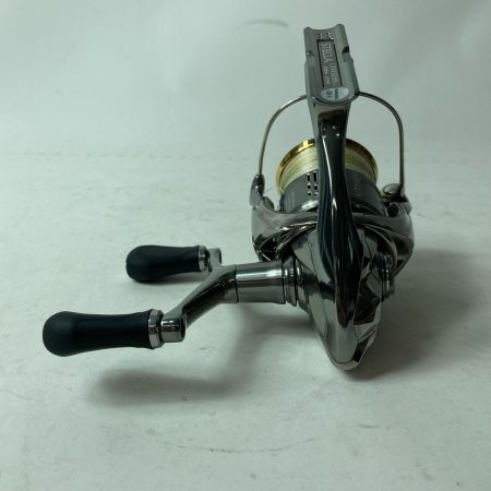 SHIMANO シマノ スピニングリール 18ステラ C3000SDHHG 03804