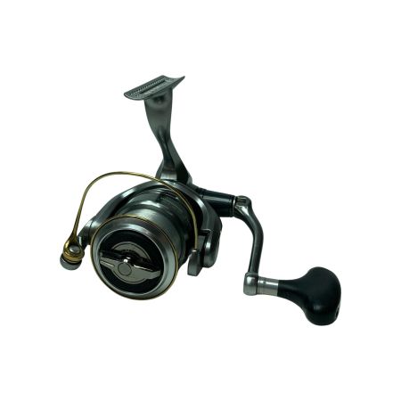 SHIMANO シマノ スピニングリール 11ツインパワー C3000HG 02697 本体のみ