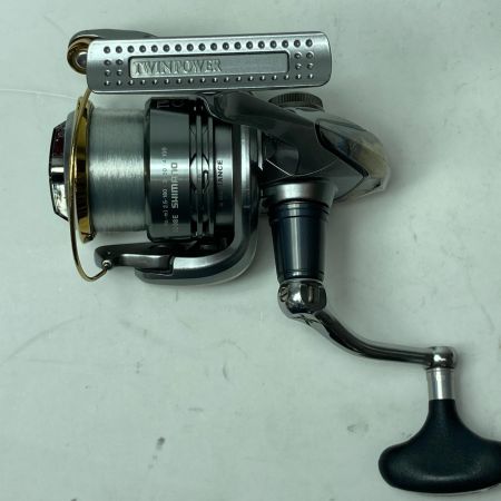 SHIMANO シマノ スピニングリール 11ツインパワー C3000HG 02697 本体のみ
