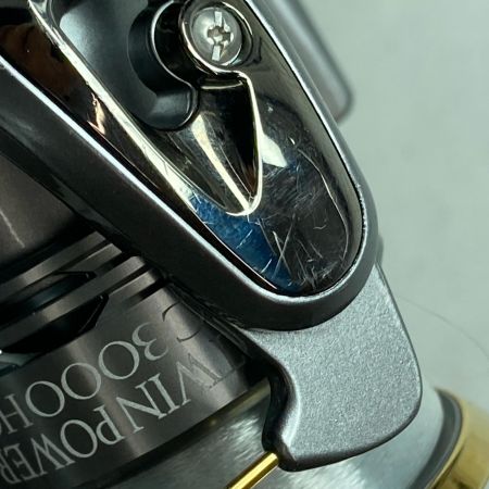 SHIMANO シマノ スピニングリール 11ツインパワー C3000HG 02697 本体のみ