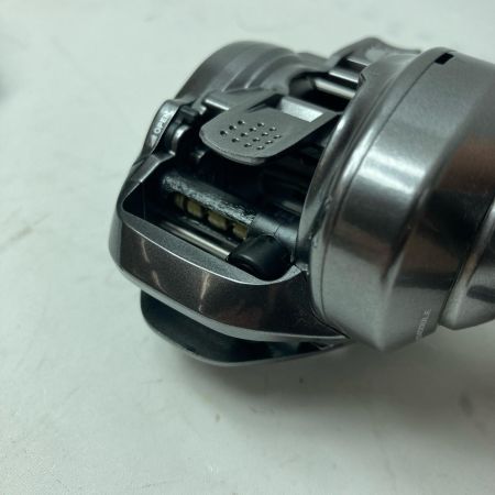 SHIMANO シマノ ベイトリール 17クロナークMGL 150HG 03725 外箱付