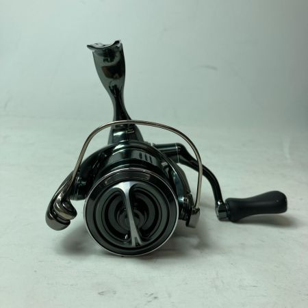 SHIMANO シマノ スピニングリール 22ステラ C2000S 043832 箱・リールポーチ付