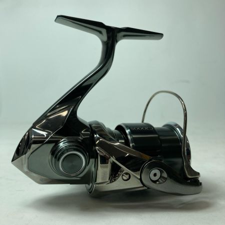 SHIMANO シマノ スピニングリール 22ステラ C2000S 043832 箱・リールポーチ付