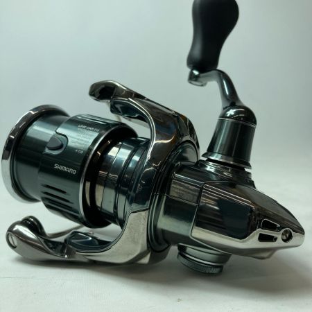 SHIMANO シマノ スピニングリール 22ステラ C2000S 043832 箱・リールポーチ付