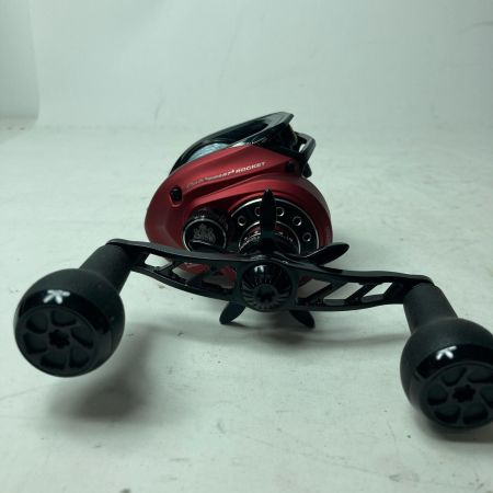 Abu Garcia アブガルシア ベイトリール REVO BEAST ROCKET 箱・リールポーチ・ハンドル付き