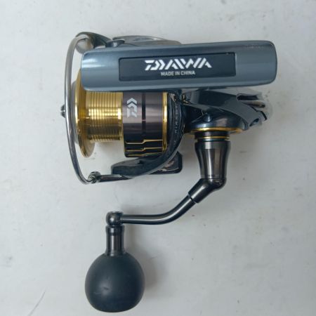 DAIWA ダイワ スピニングリール 17セオリー 3500PE-H 056003 本体のみ