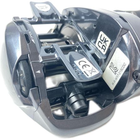 SHIMANO シマノ ベイトリール 22SLX DC XT70XG 044723 本体のみ ハンドルカスタム