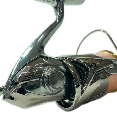 SHIMANO シマノ スピニングリール 18ステラ C3000SDHHG 03804 本体のみ