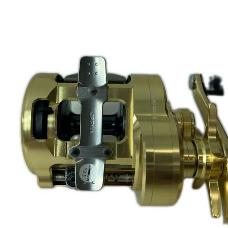 SHIMANO シマノ ベイトリール  045966 23カルカッタコンクエストMD 400XGLH 未使用品(S)