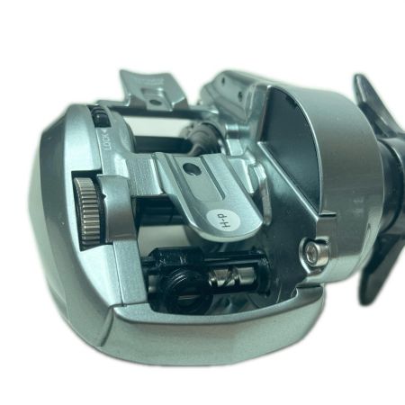 DAIWA ダイワ ベイトリール 21アルファス SV TW 800XH 00630223 リールポーチ付
