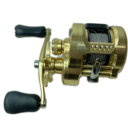 SHIMANO シマノ ベイトリール 23カルカッタコンクエストMD 300XG 045928 箱・リールポーチ付