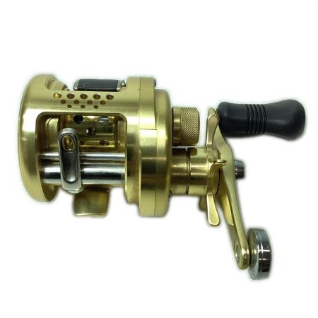 SHIMANO シマノ ベイトリール 04コンクエスト201F  01849 本体のみ