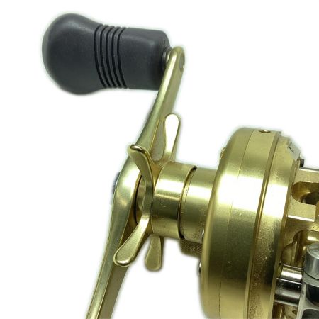 SHIMANO シマノ ベイトリール 04コンクエスト201F  01849 本体のみ