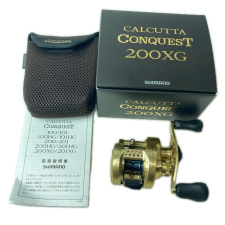 SHIMANO シマノ ベイトリール 22カルカッタコンクエスト 200XGA  044402 箱・リールポーチ付