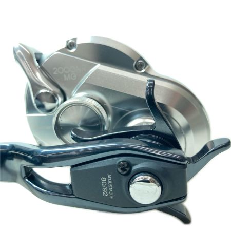 SHIMANO シマノ ベイトリール 21オシアジガー 2000NR MG 043788 リールポーチ付