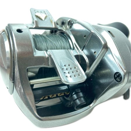 SHIMANO シマノ ベイトリール 18バンタムMGL HG RH 03857 箱付