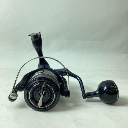SHIMANO シマノ スピニングリール 24ストラディックSW 4000HG 047373 箱付き
