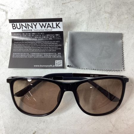 BUNNY WALK 偏光サングラス ブラック ケース付