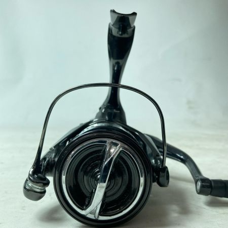 SHIMANO シマノ スピニングリール 24ツインパワー 4000M 046840 箱付