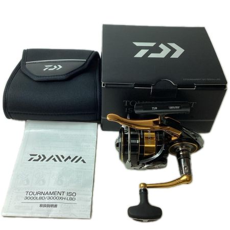 DAIWA ダイワ 磯用スピニングリール 22トーナメントISO 3000XH-LBD 084256 箱・ポーチ付